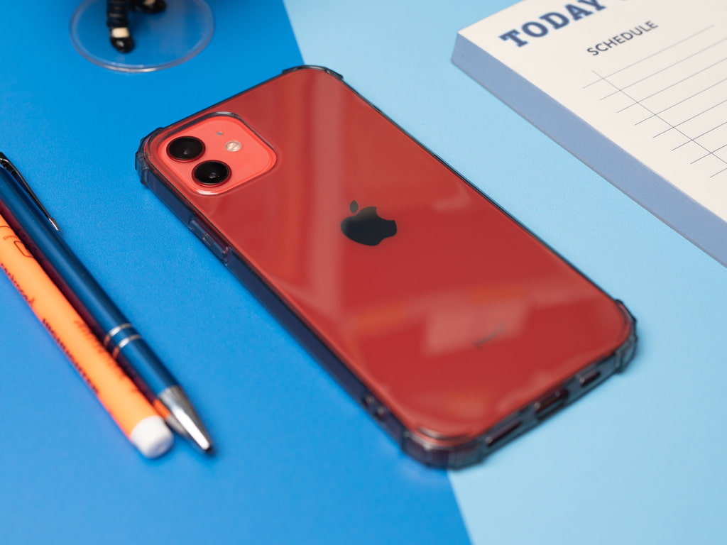 Ochranný kryt s vyztuženými hranami na iPhone 12, iPhone 12 Pro - Černý 2